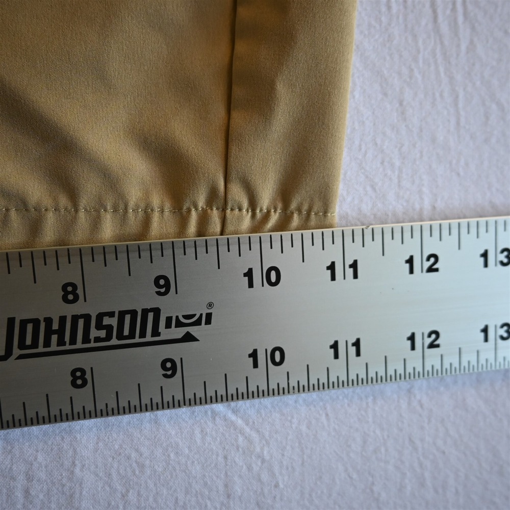 Fabletics 32x8" Khaki The Only Performance‎ Golf Mens Shorts - Picture 9 of 10